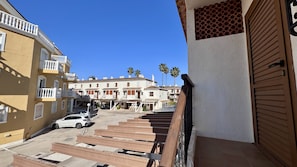 Esterni