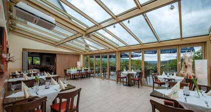 Landgasthof Oberschnorrhof