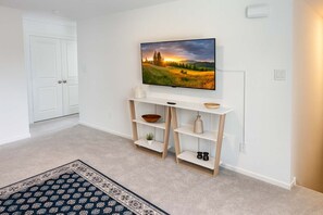 Interior - @ Marbella Lane - Tranquil Escape in Texas Pines (Splendora)