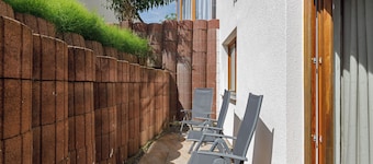 Apartment 'Wohnen Auf Zeit' with Mountain View and Wi-Fi