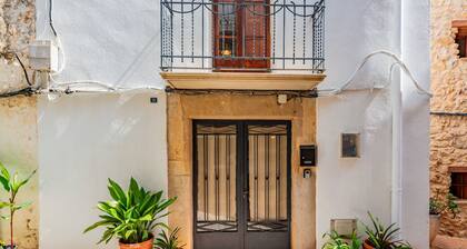 Holiday Home 'Linda' with Private Terrace, Balcony and Wi-Fi