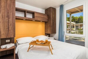 Nhà di động phong cách cổ điển, 3 phòng ngủ | 6 phòng ngủ, trang bị nội thất với thiết kế riêng biệt 