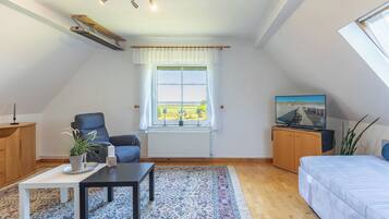 1 Schlafzimmer, Bügeleisen/Bügelbrett, Reisekinderbett, kostenloses WLAN