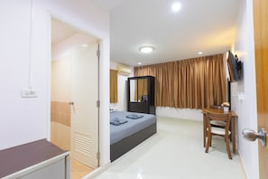 Suite, Balcony