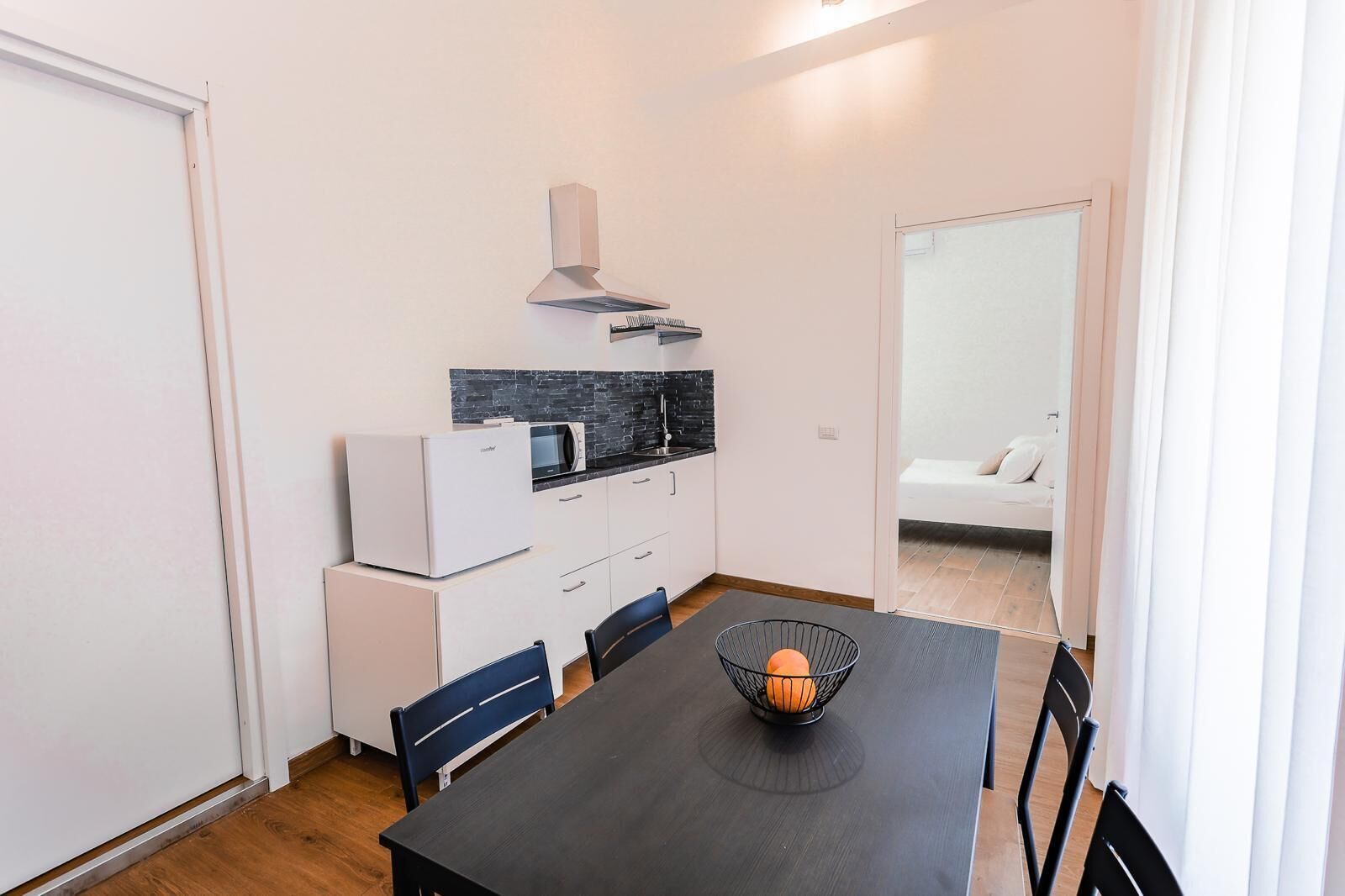 Appartamento Exclusive, balcone, vista città | Cucina privata