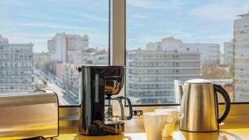 Superior Studio | City view