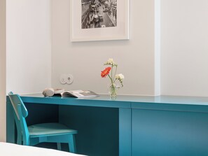 Estudio | Ropa de cama de alta calidad, minibar, caja fuerte