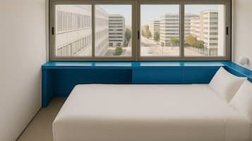 Estúdio superior, vista para a cidade | Roupas de cama premium, cofres nos quartos, cortinas blackout
