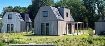 Verblijf in alle comfort in deze moderne, recent gebouwde vakantiewoning met prachtig zicht op het w