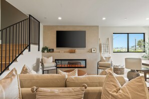 Smart TV, offices