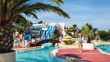 Luxury Mobile Home, 3 Bedrooms | Pool | Outdoor pool