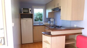 엘리트 이동 주택, 침실 3개 | 거실