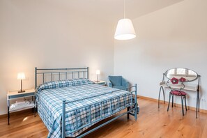 2 camere, ferro/asse da stiro, Wi-Fi, lenzuola