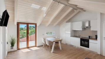 Kühlschrank, Ofen, Herdplatte, Geschirrspüler