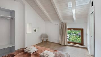 1 habitación, wifi y ropa de cama