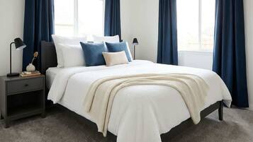 3 bedrooms, desk, iron/ironing board, WiFi