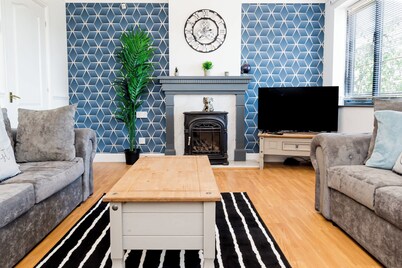 Modern and Spacious 4 Bedroom Home in Ipswich
