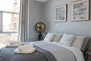 1 bedroom, desk, iron/ironing board, WiFi