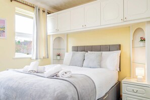 4 chambres, bureau, fer et planche à repasser, Wi-Fi