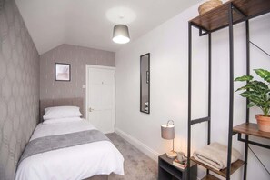 3 chambres, bureau, fer et planche à repasser, Wi-Fi