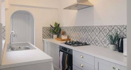 Modern 3 Bedroom Home in Central Rugby