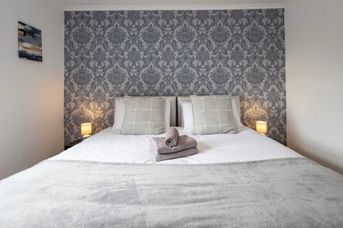 Modern 3BR House | Ideal for Groups