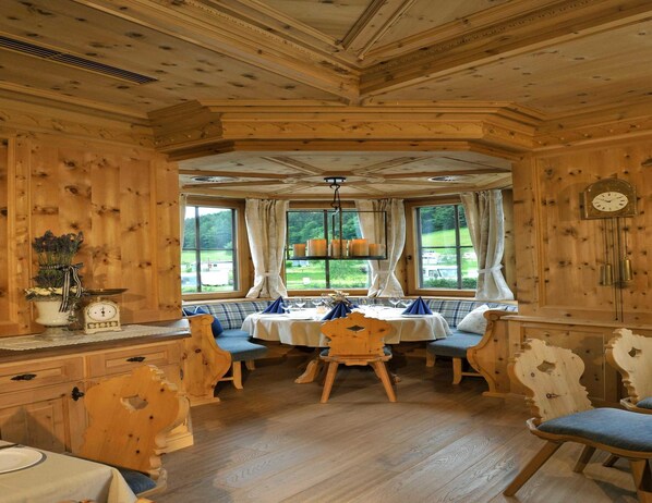Comfort Mobile Home, 2 Bedrooms | Interior detail - Chalet in the Seeblick Campsite in Kramsach (Kramsach)