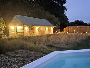 Exterior - 1 bedroom accommodation in Dorking (Dorking)