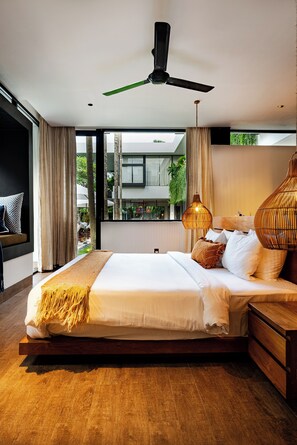 In-room safe, iron/ironing board, free WiFi