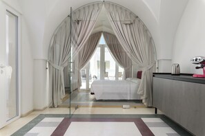 Superior Room | In-room safe, individually decorated, individually furnished, free WiFi - Hydeout Palace - Luxury &Spa Suites by Wonderful Italy (San Vito dei Normanni)