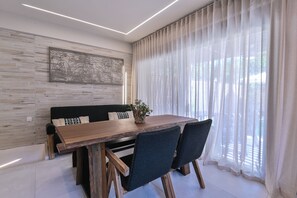 Interior - Suite 4 – Elegant & Serene Hideaway I September15 Suites (meganisi)