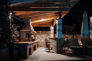 Terrace/patio - Suite 4 – Elegant & Serene Hideaway I September15 Suites (meganisi)