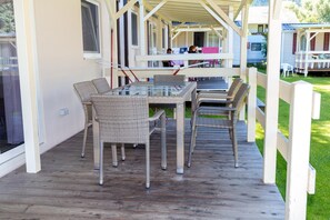 Mobile Home | Balcony