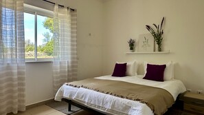 5 Schlafzimmer, Bügeleisen/Bügelbrett, kostenloses WLAN, Bettwäsche