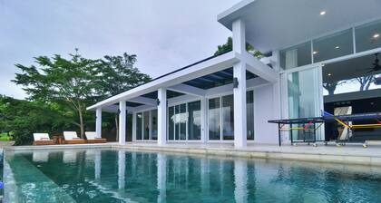 VILLA SEGER LOMBOK