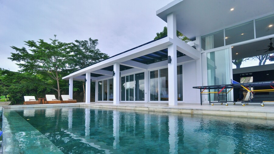 VILLA SEGER LOMBOK