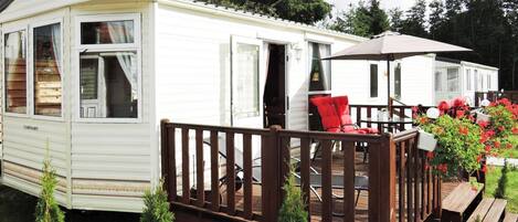 บ้านเคลื่อนที่คอมฟอร์ท, 2 ห้องนอน | บริเวณภายนอก