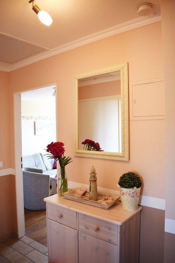 Interior - Apartment Daisy - balcony, shower, own parking lot, 2 bedrooms, close to the sea (Dagebüll)