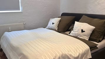 1 Schlafzimmer, WLAN, Bettwäsche