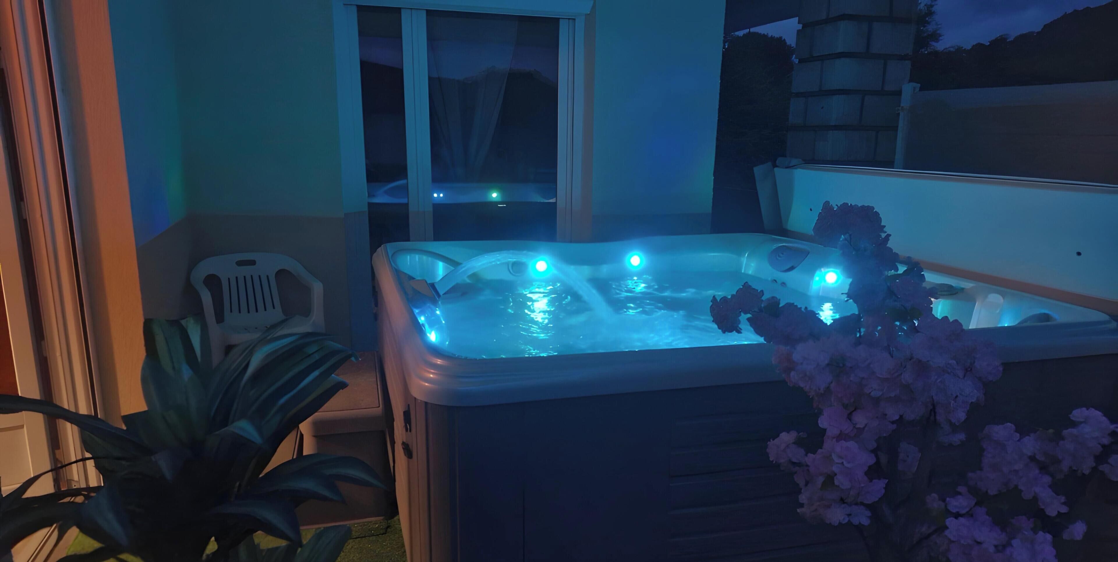 Bañera de hidromasaje interior