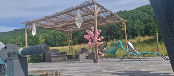 Holiday Home 'P'tit Coin De Paradis' with Mountain View, Private Pool and Wi-Fi