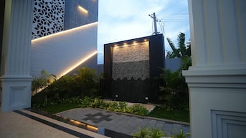 Depan hartanah