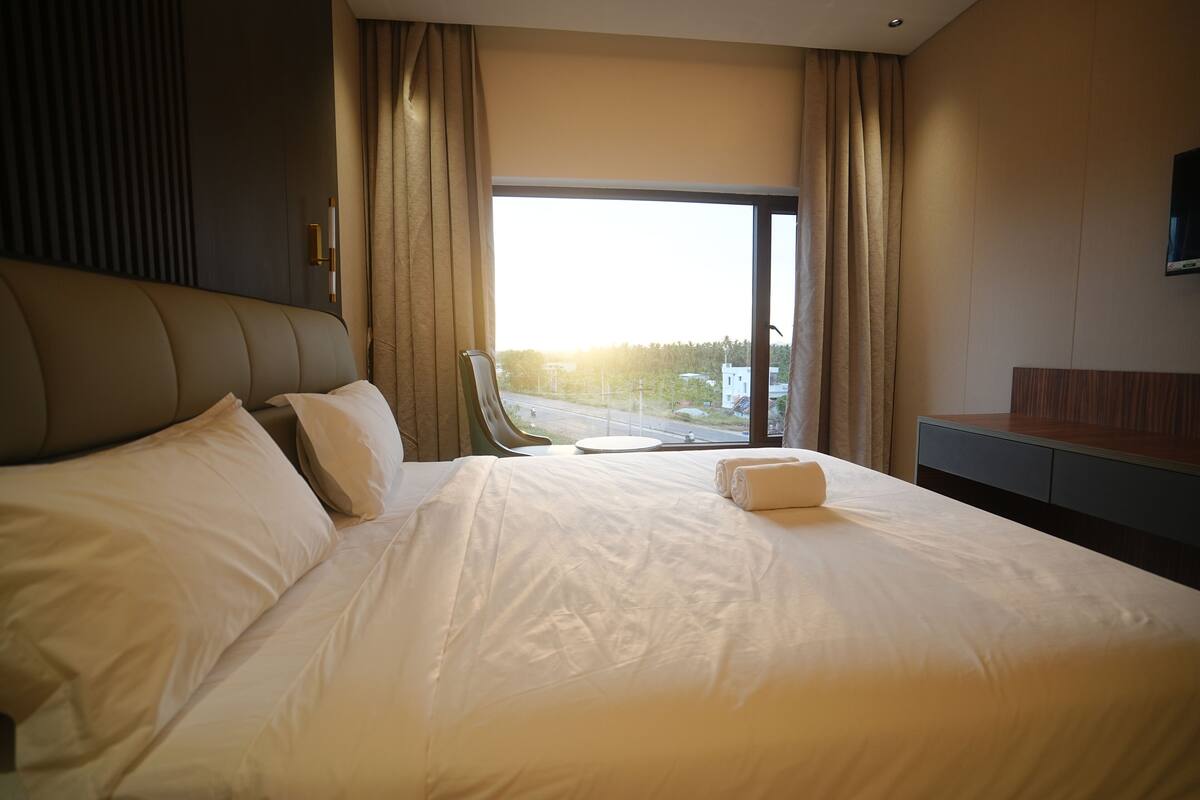 Junior Suite, Garden View | Free WiFi