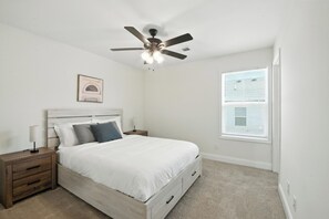 2 bedrooms, desk, iron/ironing board, travel crib