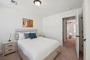 2 bedrooms, desk, iron/ironing board, travel cot