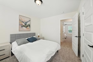 2 bedrooms, desk, iron/ironing board, travel cot