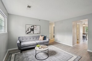 Smart TV, offices
