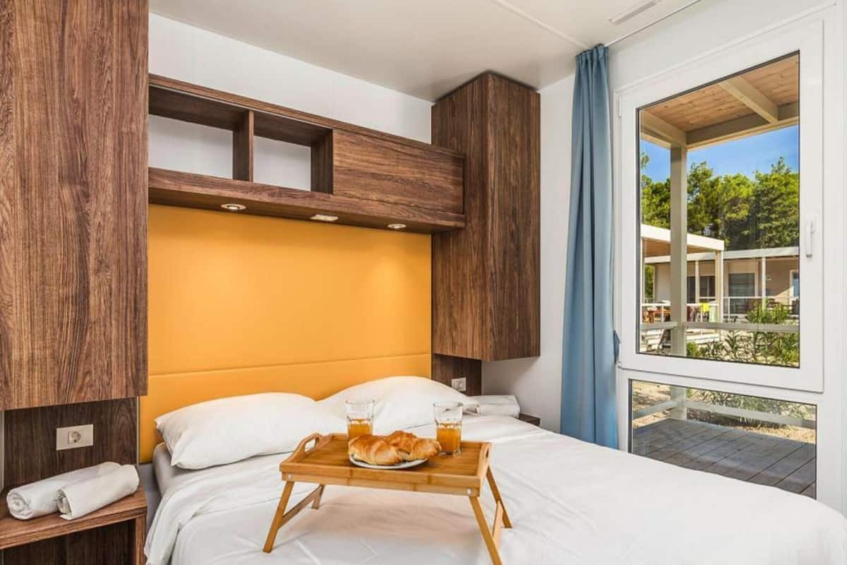 4 chambres, ameublement personnalisé