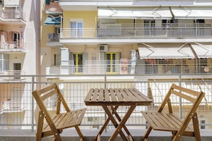 Apartamento, 1 cama de casal e sofá-cama, sacada | Sacada