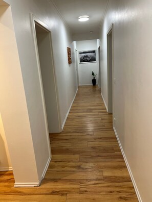 Interior - Apartment 'An Littard Kull' with Private Terrace and Wi-Fi (Neukirchen-Vluyn)